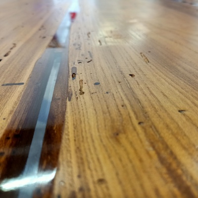 Particolare tavolo